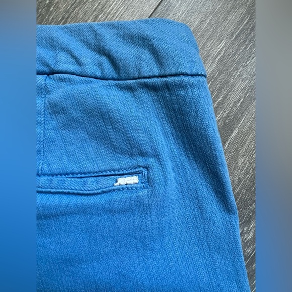 Joe’s jeans stretch flared bell bottom jeans in Malibu. Size 27 - Picture 11 of 16